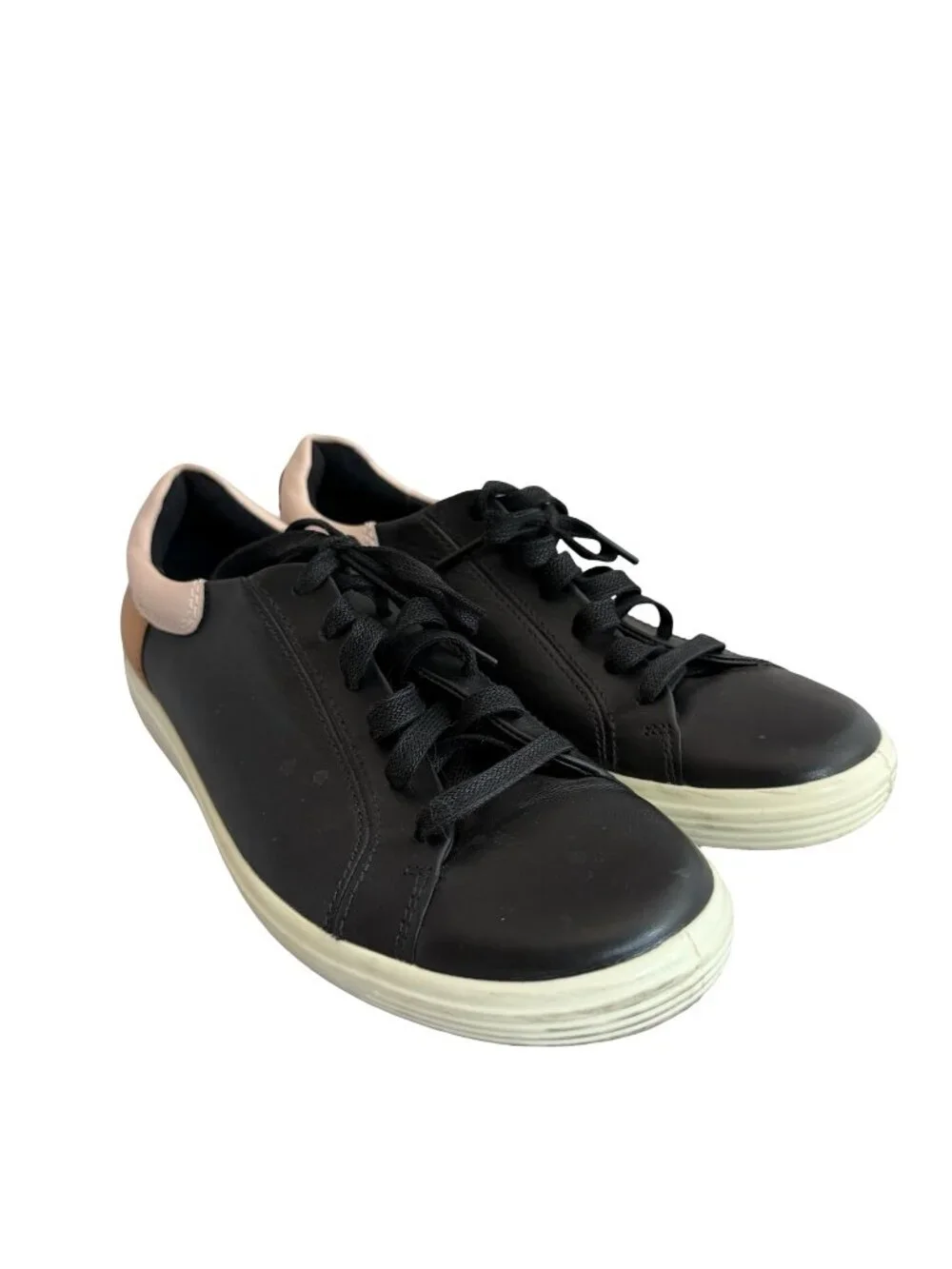 Ecco Soft 7 Street Sneakers Tennis Shoes Lace-Up Black Size 9 Extra Wide Women's